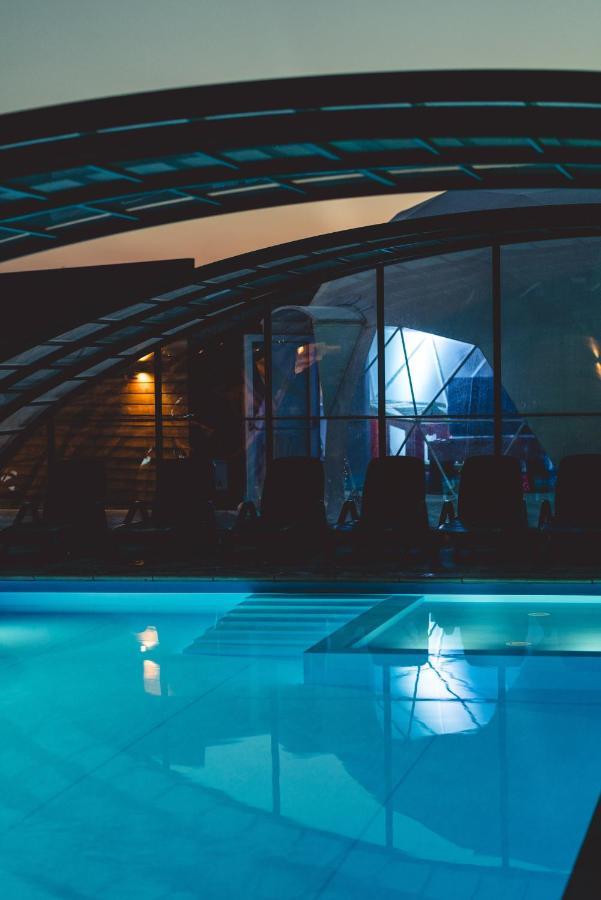 Rresort - Domki Z Krytym I Podgrzewanym Basenem, Sauna, Wifi, Parking W Cenie! Rewal Eksteriør billede